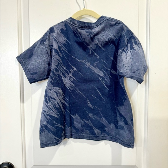 🏴‍☠️ DISNEY KIDS GRAPHIC TIE DYE PIRATES TEE - Picture 4 of 4